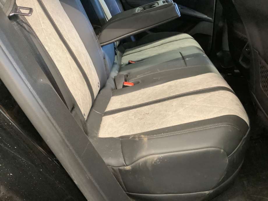 Sete bak til Peugeot 3008, 2016-->> (Type II)  (PEUGEOT|)