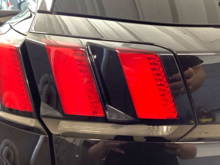 Baklykt venstre indre til Peugeot 3008, 2016-->> (Type II)  (PEUGEOT|)