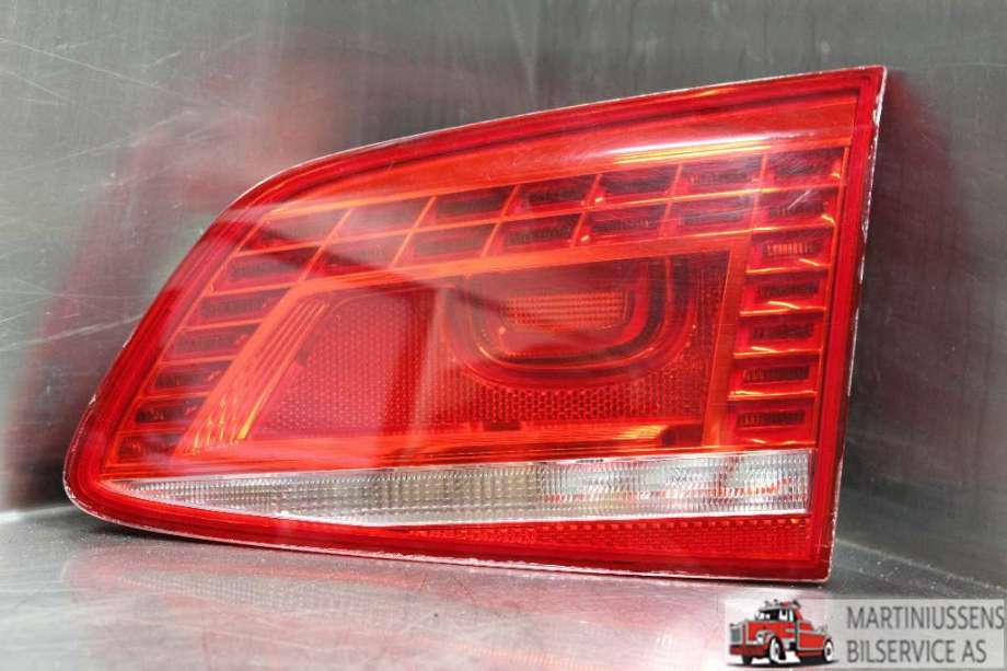 Baklykt høyre indre til VW Passat, 2011-2015 (B7) (B7) (VOLKSWAGEN|)