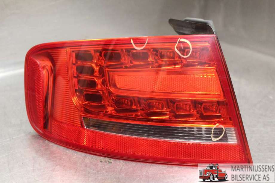 Baklykt venstre til Audi A4 2007-2014 (Type IV) (B8) (B8) (AUDI|)