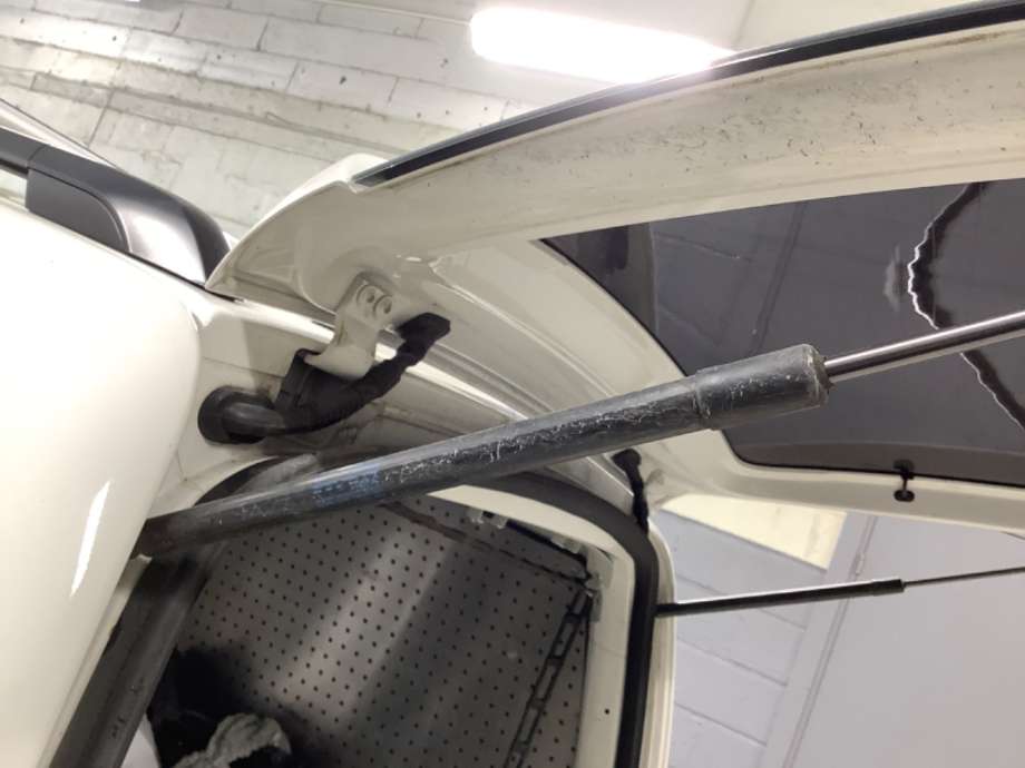 Baklukedemper til VW Caddy 2015-2020 (Type III, Fase 3)  (VOLKSWAGEN|)