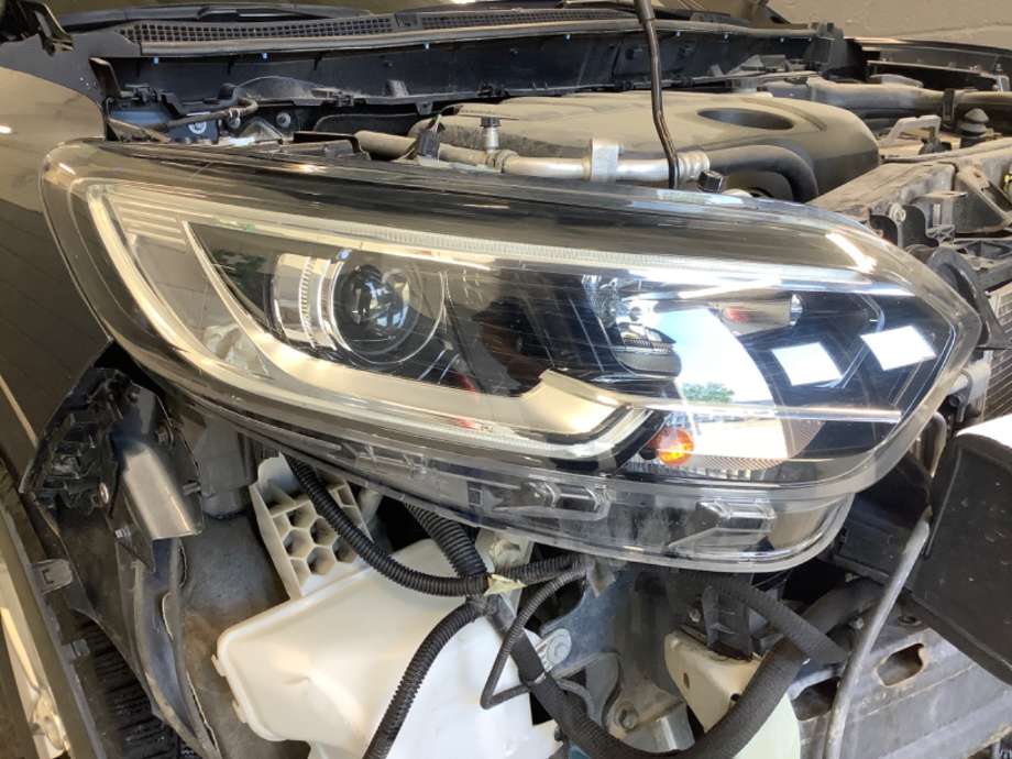 Frontlykt høyre xenon til Renault Kadjar 2015-->>  (RENAULT||196197-02)