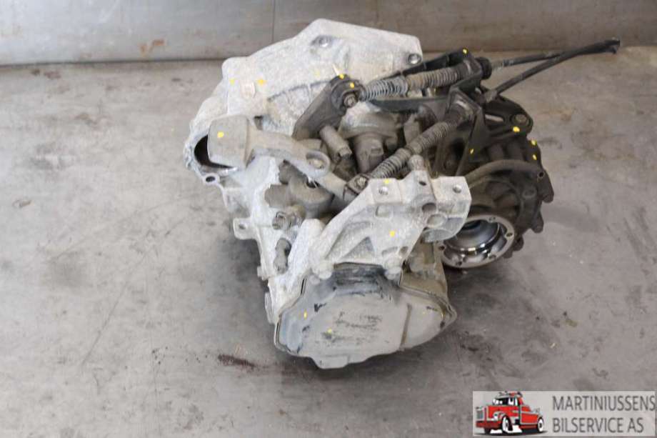 Girkasse manuell til VW Caddy 2015-2020 (Type III, Fase 3)  (VOLKSWAGEN|)