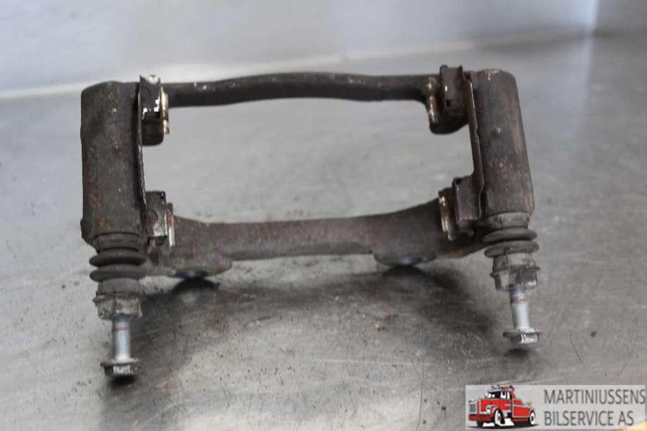 Bremsecaliper brakett til Mercedes E-Klasse 2009-2013 (Fase 1) (W212) (W212) (MERCEDES|)