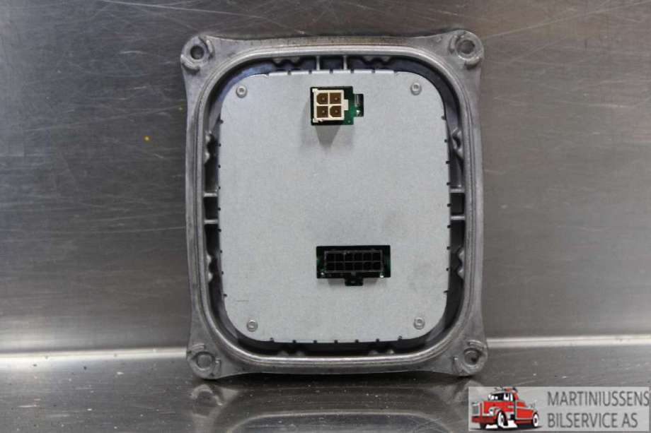 Styreenhet xenon/ballast til Peugeot 308 2013-2021 (Type II)  (PEUGEOT||1 307 329 404 00)