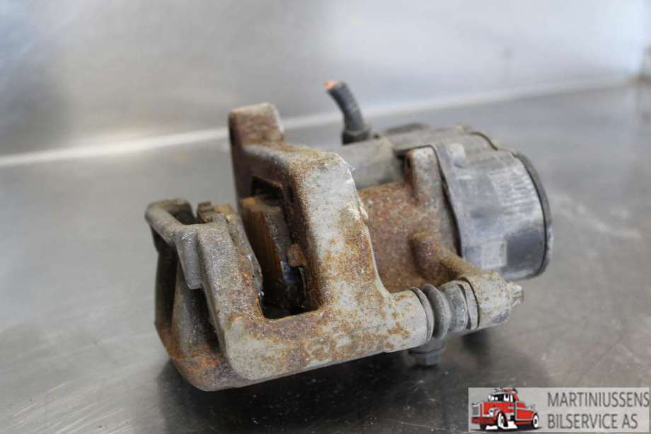 Bremsecaliper høyre bak til Peugeot Partner 2015-2019 (Type II, Fase 2)  (PEUGEOT||AE777007)