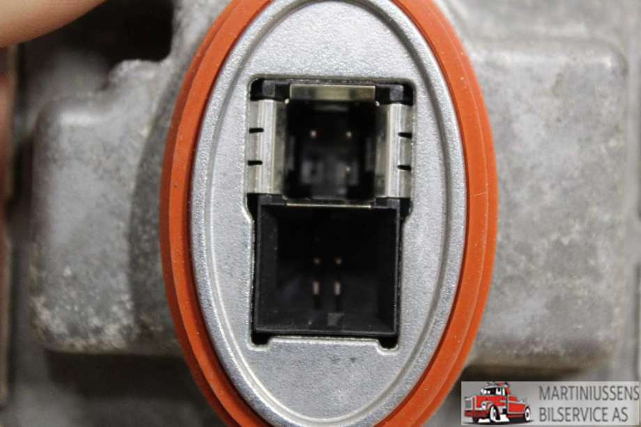 Styreenhet xenon/ballast til BMW 5-Serie 2010-2017 (F10/F11) (F10/F11) (BMW||7 318 327)