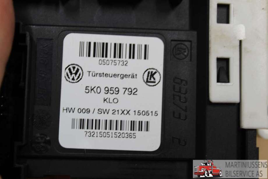 Ruteheis høyre foran til VW Caddy 2015-2020 (Type III, Fase 3)  (VOLKSWAGEN||2K5 959 702)