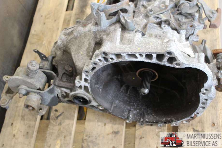 Girkasse manuell 6-trinn til Toyota Avensis 2009-2015 (Type III, Fase 1)  (TOYOTA|)