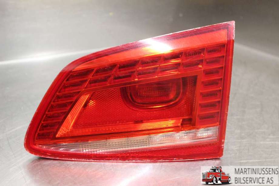 Baklykt høyre indre til VW Passat, 2011-2015 (B7) (B7) (VOLKSWAGEN|)