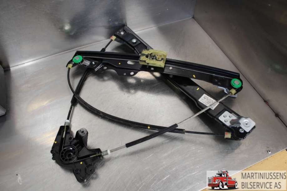 Ruteheis til Ford C-Max, 2010-2015 (Type II, Fase 1)  (FORD|)