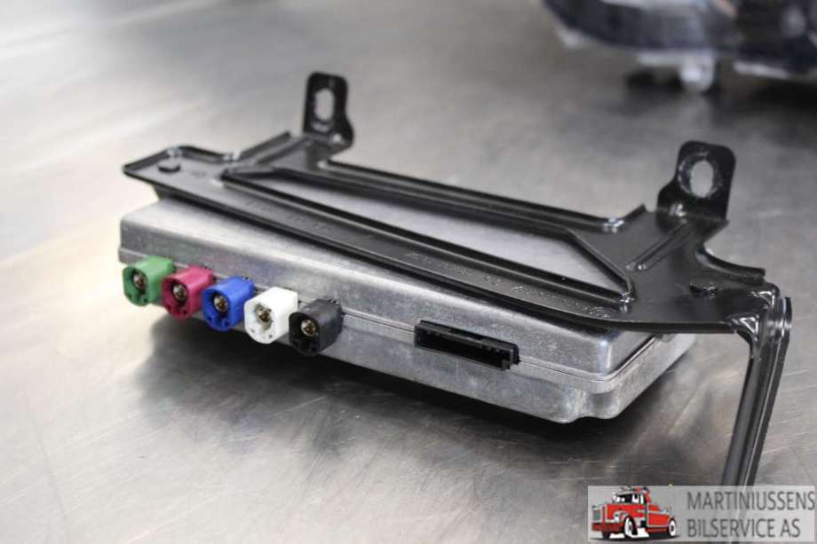 Styreenhet diverse til BMW 7-Serie 2009-2015 (F01/F02/F03/F04) (F01/F02/F03/F04) (BMW||924946601H)