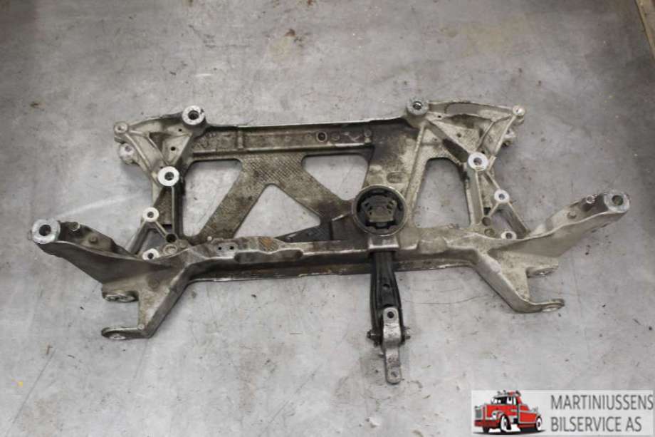 Travers foran hoved til Audi A3, 2012-2016 (Type III, Fase 1)  (AUDI|)