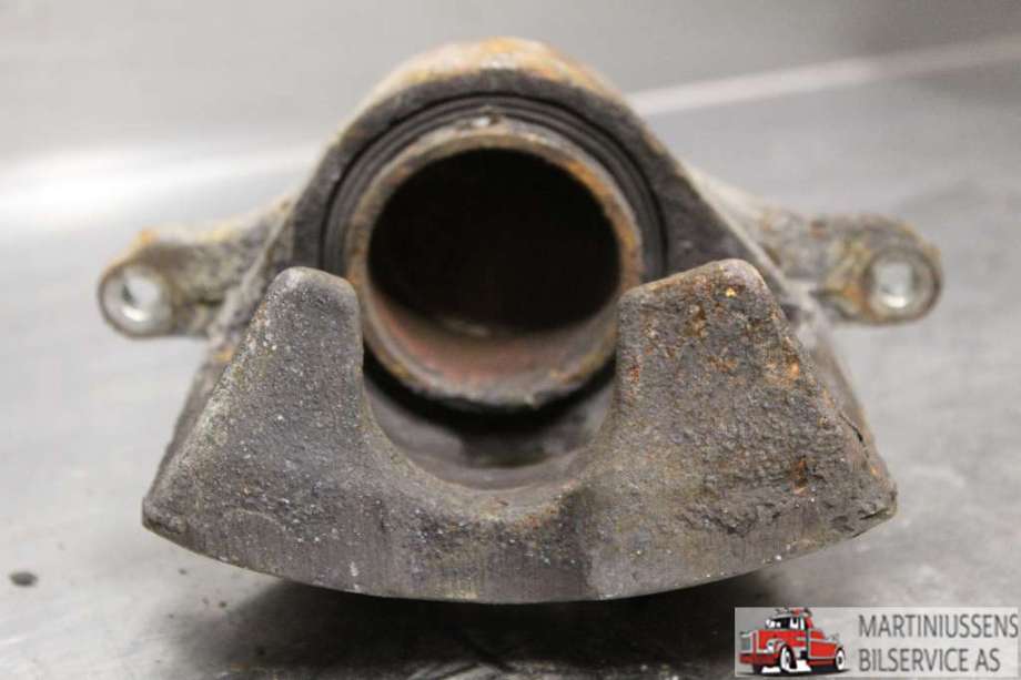 Bremsecaliper høyre foran til Toyota Hiace 2007-2012 (Fase 3)  (TOYOTA|)