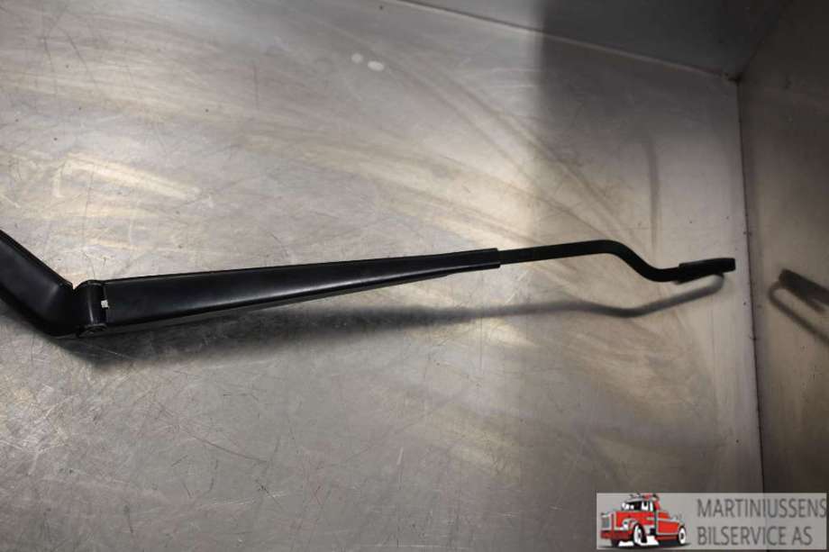 Viskerarmer frontrute til Porsche Panamera 2009-2017 (Type I) (970) (970) (PORSCHE||W000006252)