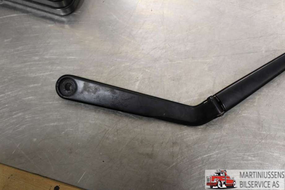 Viskerarmer frontrute til Porsche Panamera 2009-2017 (Type I) (970) (970) (PORSCHE||W000006265)