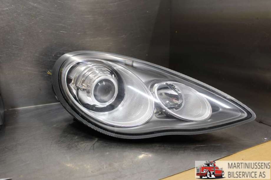 Frontlykt høyre xenon til Porsche Panamera 2009-2017 (Type I) (970) (970) (PORSCHE||970.631.058.05.O.Z)