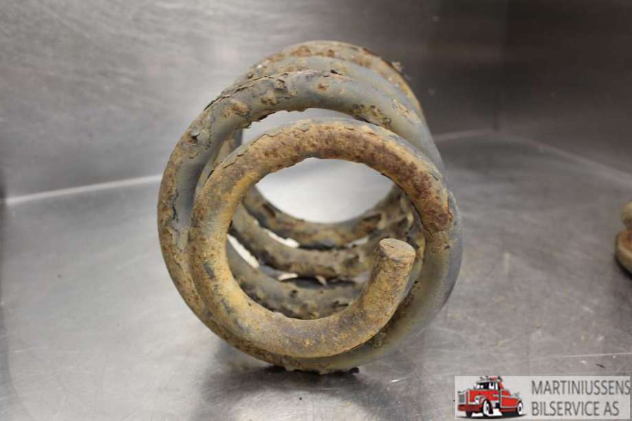 Fjær bak spiralfjær til Toyota Hiace 2001-2006 (Fase 2)  (TOYOTA|)
