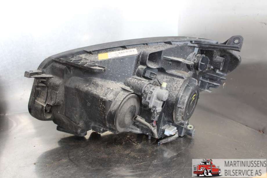 Frontlykt høyre halogen til Nissan Qashqai 2010-2014 (Type I, Fase 2) (NISSAN||1EL 210 335-06)