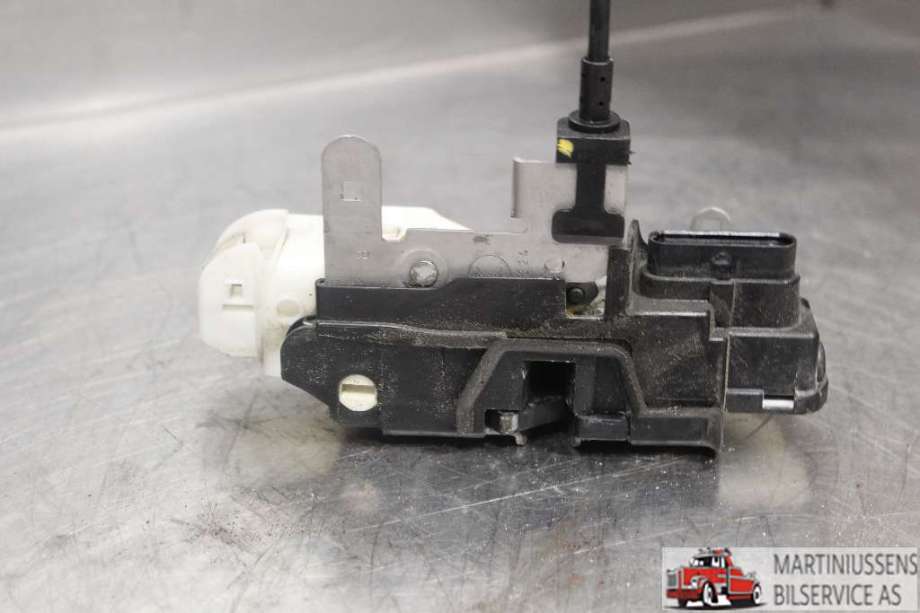 Låsekasse høyre bak til VW Transporter / Caravelle 2003-2009 (Fase 1) (T5) (T5) (VOLKSWAGEN||932635-102 RH)