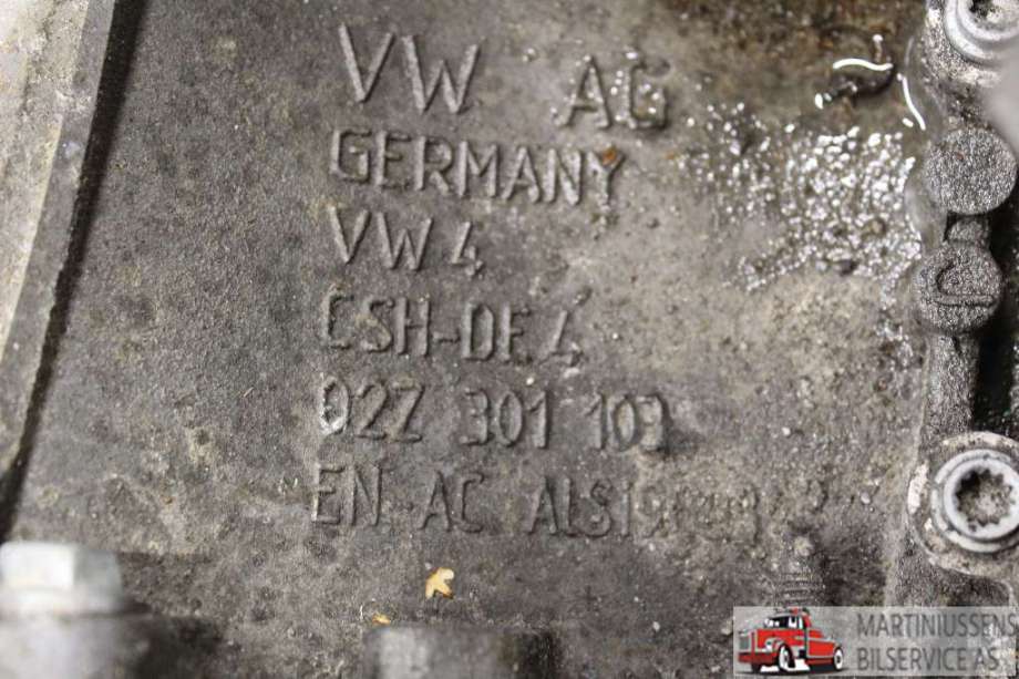 Girkasse manuell til VW Transporter / Caravelle 2015-2019 (T6) (T6) (VOLKSWAGEN||02Z 301 103)