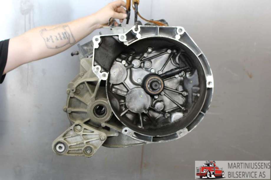 Girkasse manuell 6-trinn til Volvo V40 2012-2019  (VOLVO|P1285228||66R-7F097-BB)