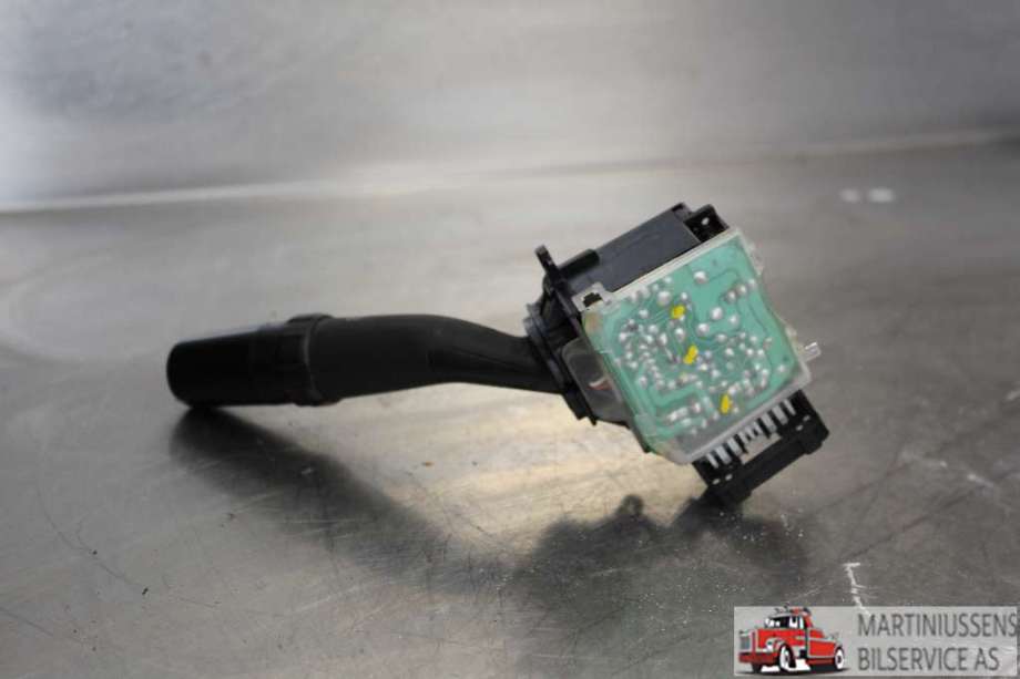 Bryter visker til Toyota Hiace 2007-2012 (Fase 3)  (TOYOTA||17A164 LH 2)