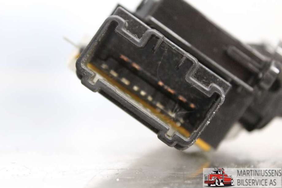 Bryter visker til Toyota Hiace 2007-2012 (Fase 3)  (TOYOTA||17A164 LH 2)