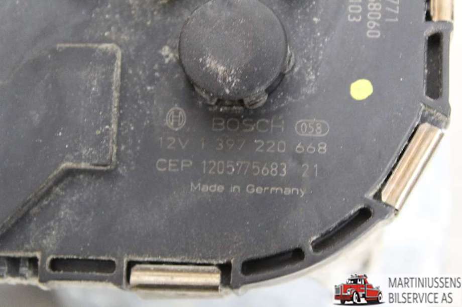 Viskermotor frontrute til Mercedes GLK 2008-2015 (X204) (X204) (MERCEDES||1397220668)
