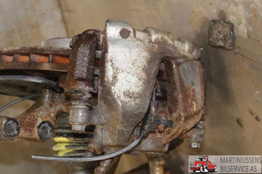 Bremsecaliper høyre foran til Mercedes GLK, 2008-2015 (X204) (X204) (MERCEDES|)