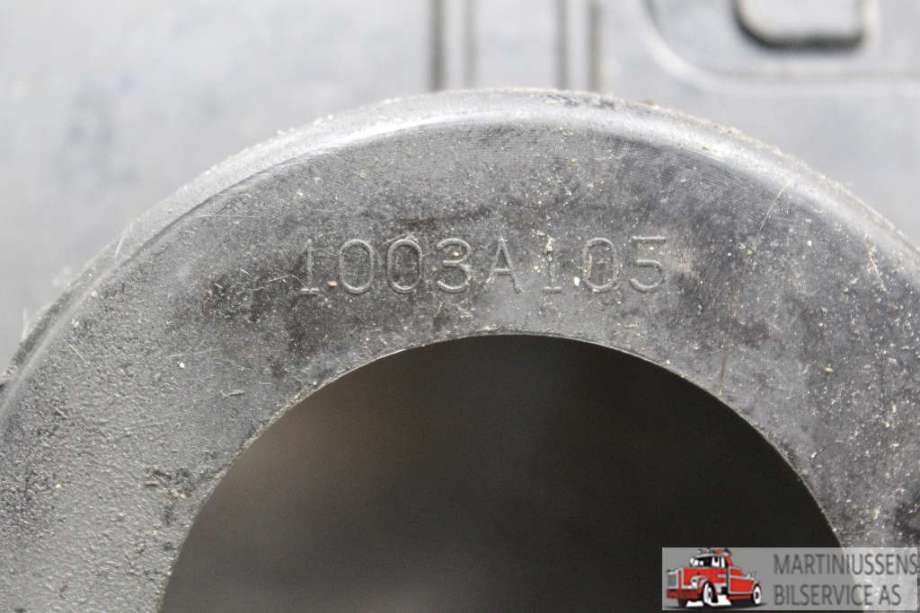 Motordeksel over motor til Mitsubishi Pajero 2007-2016 (Type IV, Fase 1)  (MITSUBISHI||1003A105)