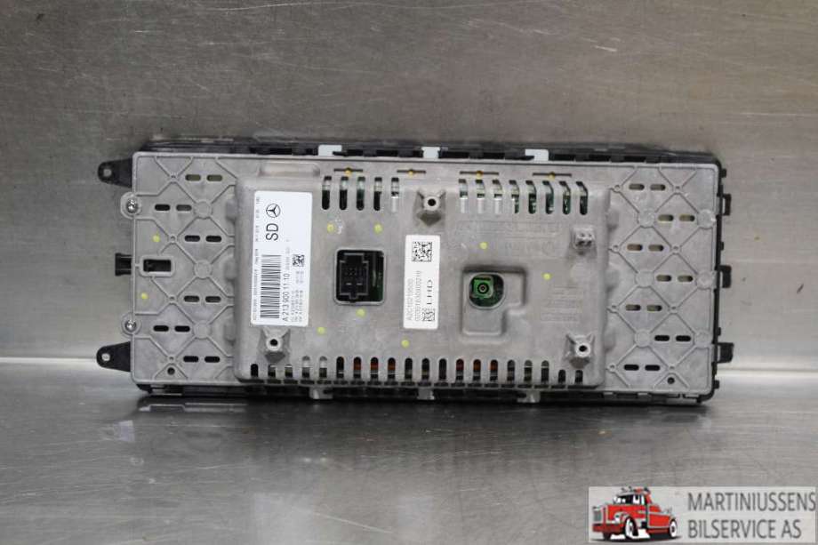 Multimedia display (MCU - Media Controller Unit) til Mercedes E-Klasse 2016-2023 (W213) (W213) (MERCEDES||A 213 900 11 10)