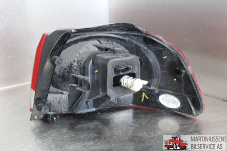 Baklykt venstre til VW Golf VI 2008-2012  (VOLKSWAGEN||5K0 945 095 M)