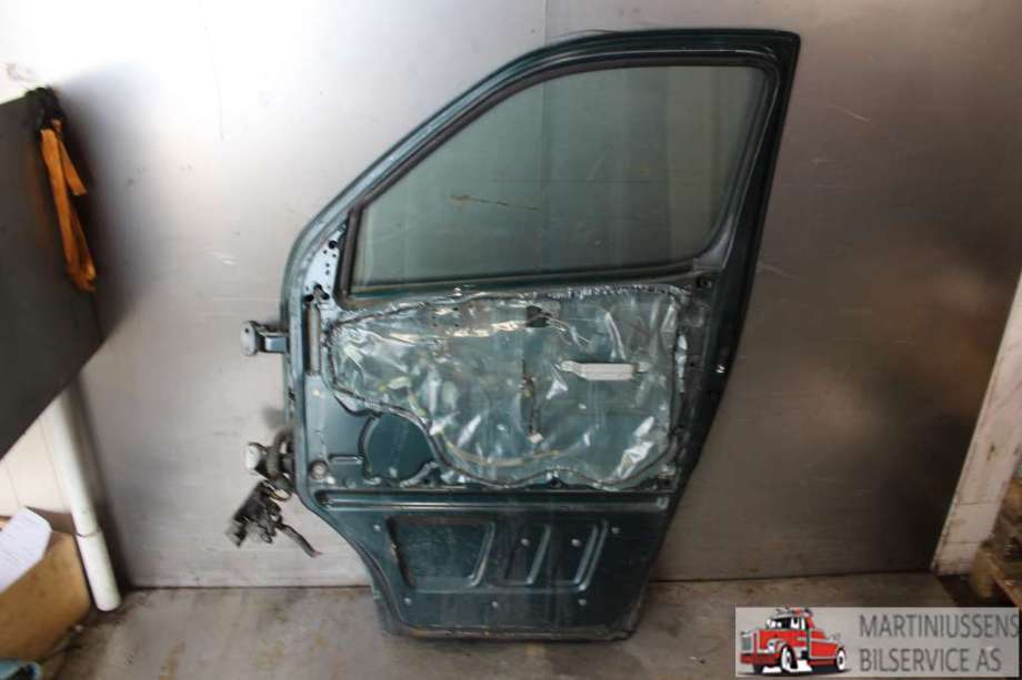 Dør høyre 2dørs til Toyota Hiace 2001-2006 (Fase 2)  (TOYOTA|)