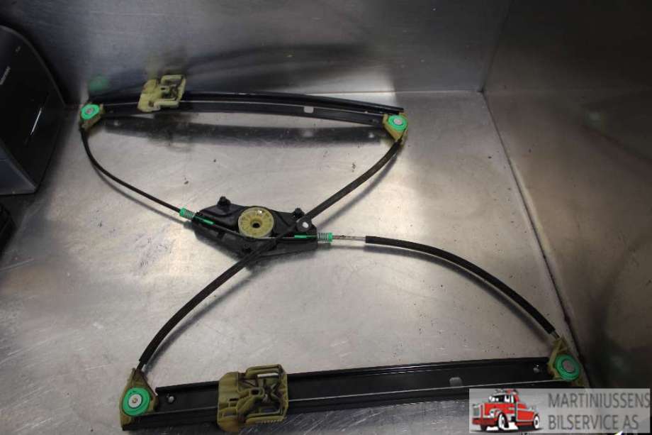 Ruteheis til Audi A4 2007-2014 (Type IV) (B8) (B8) (AUDI|)