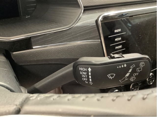Bryter combi til Škoda Superb 2015-->> (Type III)  (SKODA|)