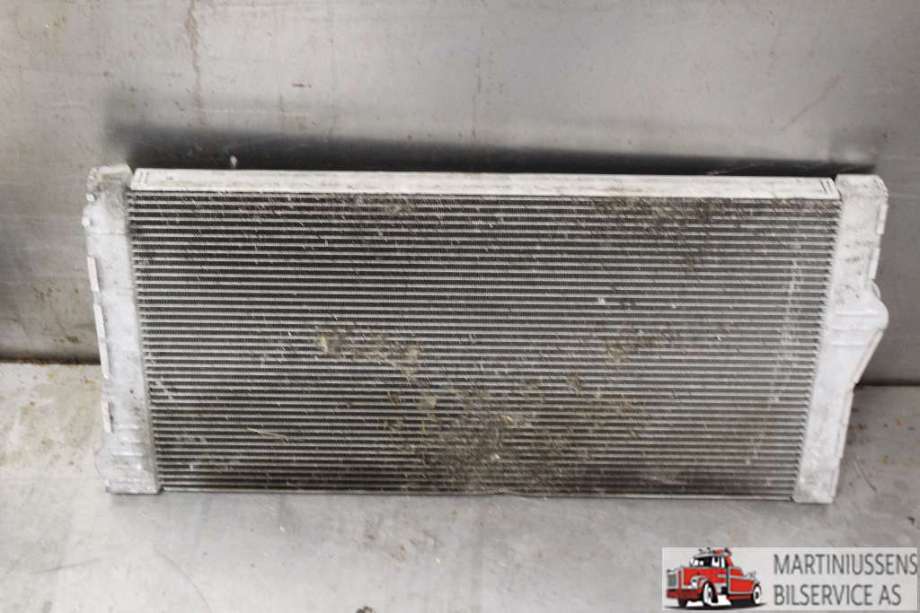 Radiator (automat gir) til BMW 7-Serie 2009-2015 (F01/F02/F03/F04) (F01/F02/F03/F04) (BMW||1711 8509175-01)