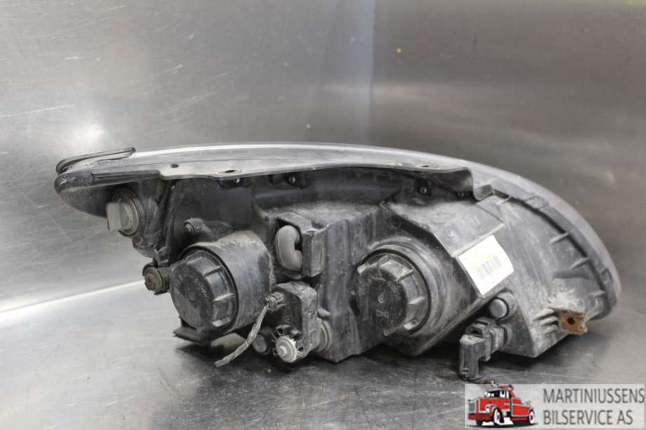 Frontlykt venstre halogen til Hyundai i30 2007-2012 (Type I)  (HYUNDAI||1EL 010 146 01)