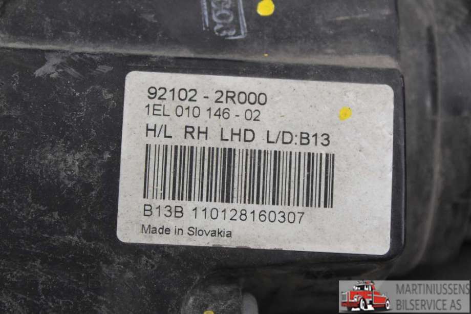 Frontlykt høyre halogen til Hyundai i30 2007-2012 (Type I)  (HYUNDAI|)