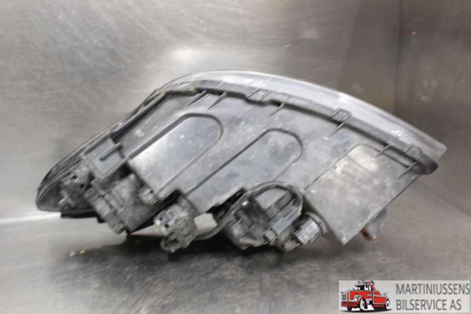 Frontlykt høyre halogen til Hyundai i30 2007-2012 (Type I)  (HYUNDAI|)