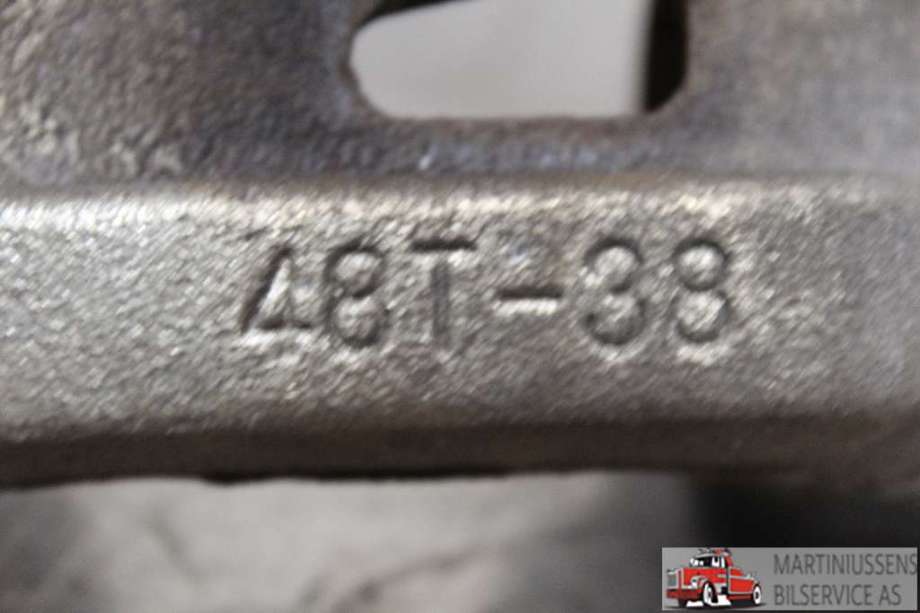 Bremsecaliper venstre foran til Toyota RAV4 2019-->> (Type V)  (TOYOTA|)