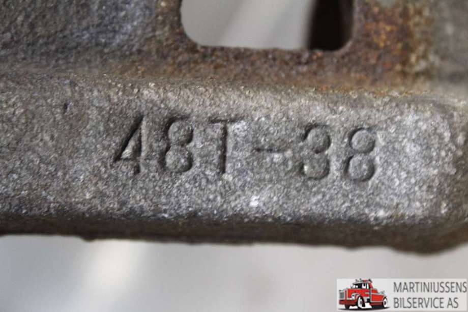 Bremsecaliper høyre foran til Toyota RAV4 2019-->> (Type V)  (TOYOTA|)