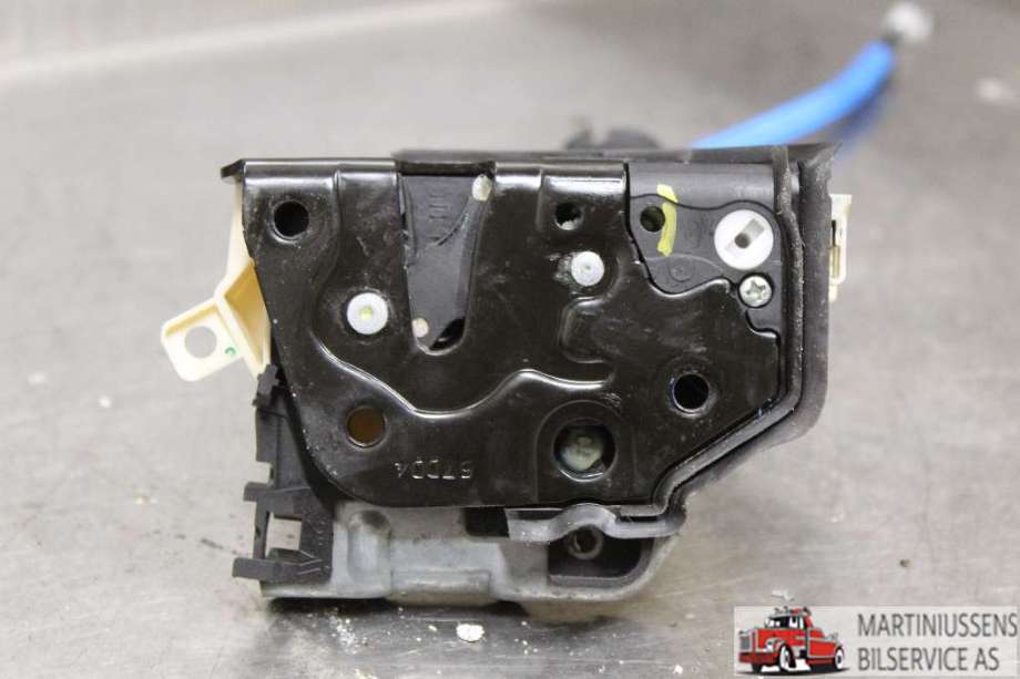 Låsekasse høyre til Audi A4 2007-2014 (Type IV) (B8) (B8) (AUDI||JA6-8J1 837 016 E)