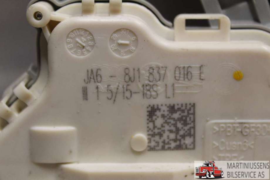 Låsekasse høyre til Audi A4 2007-2014 (Type IV) (B8) (B8) (AUDI||JA6-8J1 837 016 E)