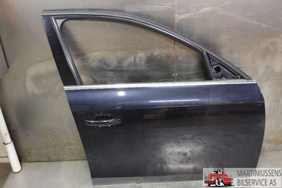 Dør høyre foran til Audi A4, 2007-2014 (Type IV) (B8) (B8) (AUDI|)