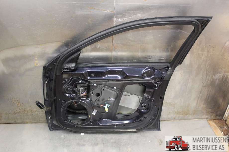 Dør høyre foran til Audi A4 2007-2014 (Type IV) (B8) (B8) (AUDI|)