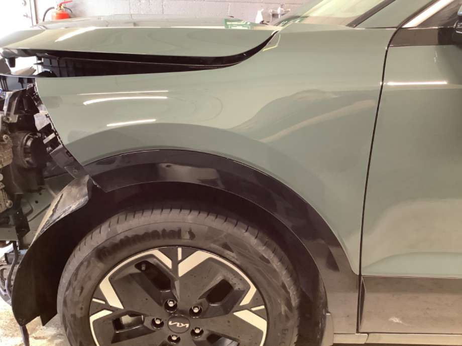 Skjerm venstre foran til Kia Niro, 2021-->>  (KIA|)