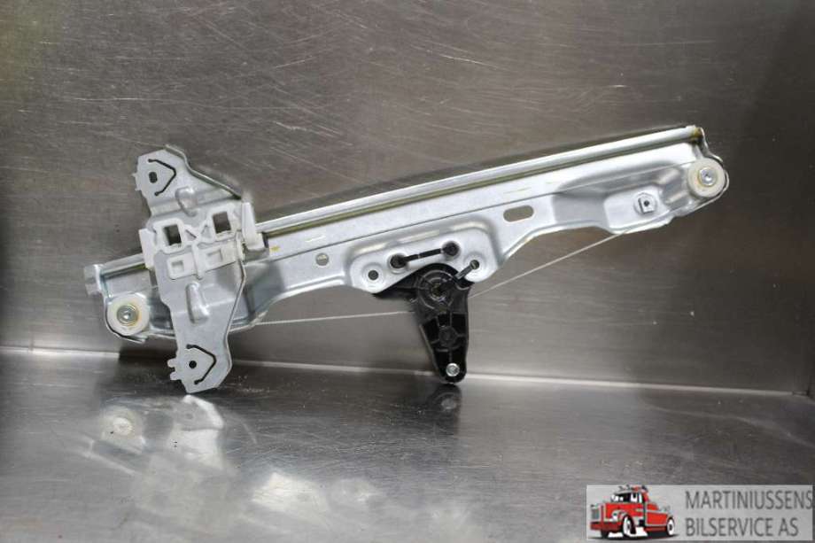 Ruteheis til Nissan Qashqai 2014-2021 (Type II)  (NISSAN|)
