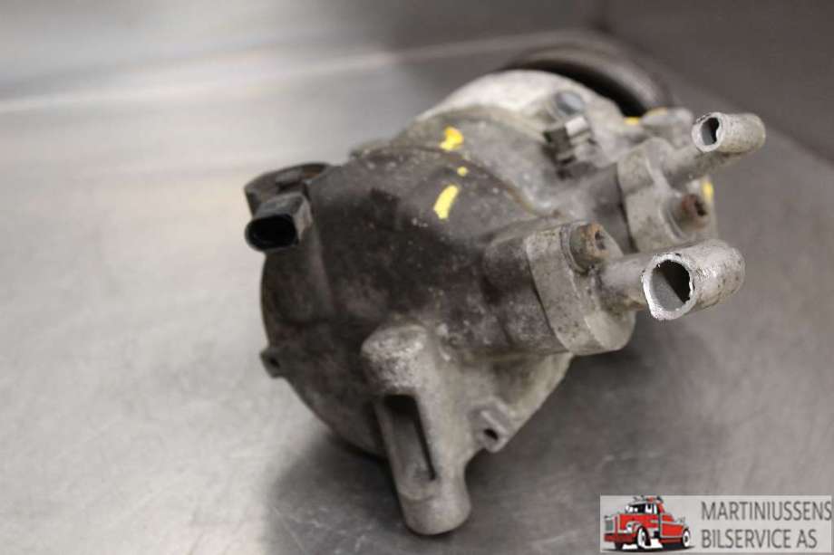 Aircondition kompressor til VW Crafter 2016-->> (Type II)  (VOLKSWAGEN|5Q0 820 803 M|)