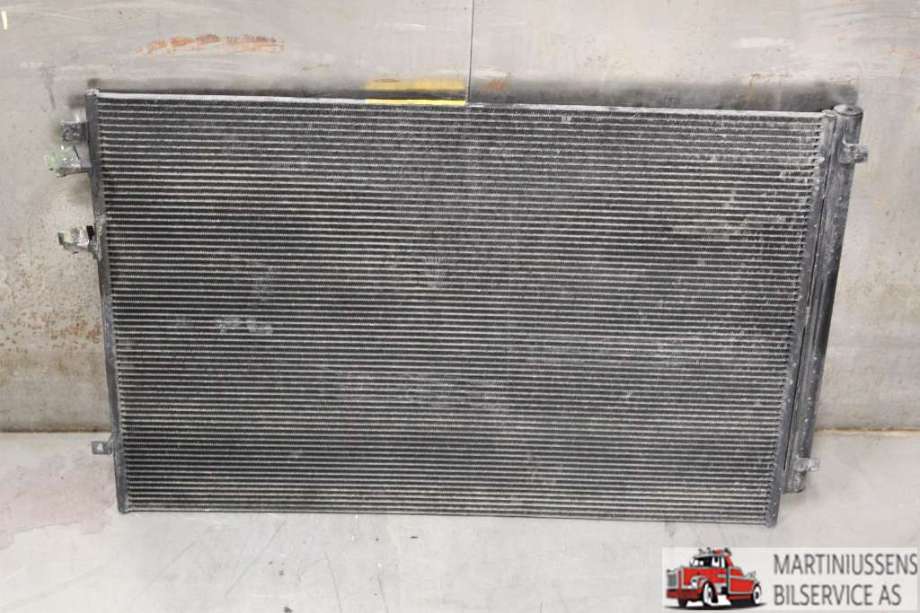 Aircondition radiator til VW Crafter 2016-->> (Type II)  (VOLKSWAGEN||2N0.820.411)